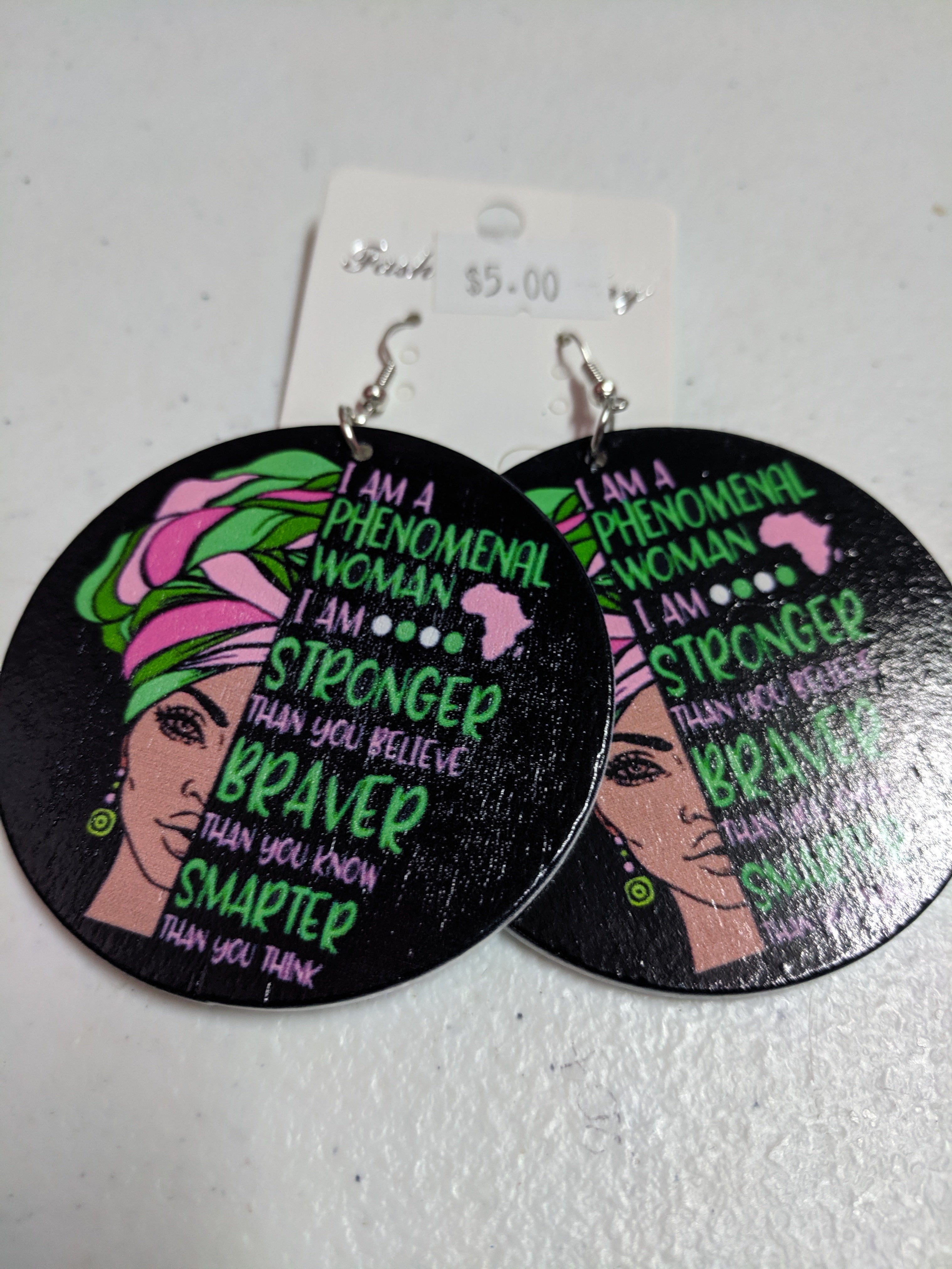 I AM STRONG Woman earrings